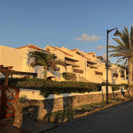 Apartman Fantastic Duplex With Terrace, Pools, And Beach Access Playa de las Américas